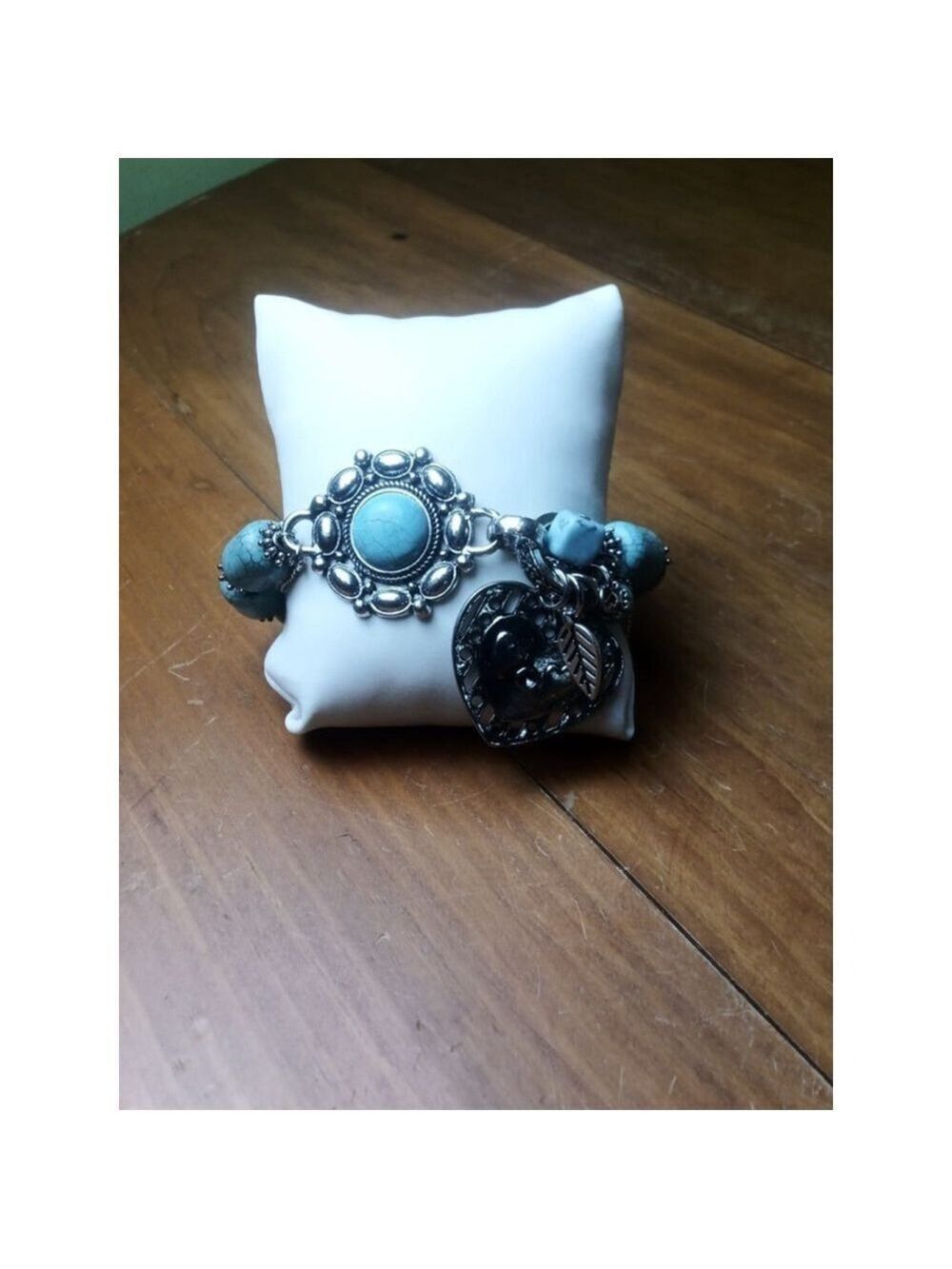 Bracelet Turquoise Beaded Heart Charm Silver Tone
